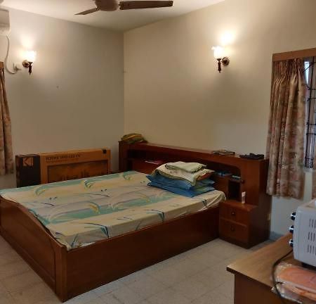 Lovely Couple Friendly Guest House Calcuta Exterior foto