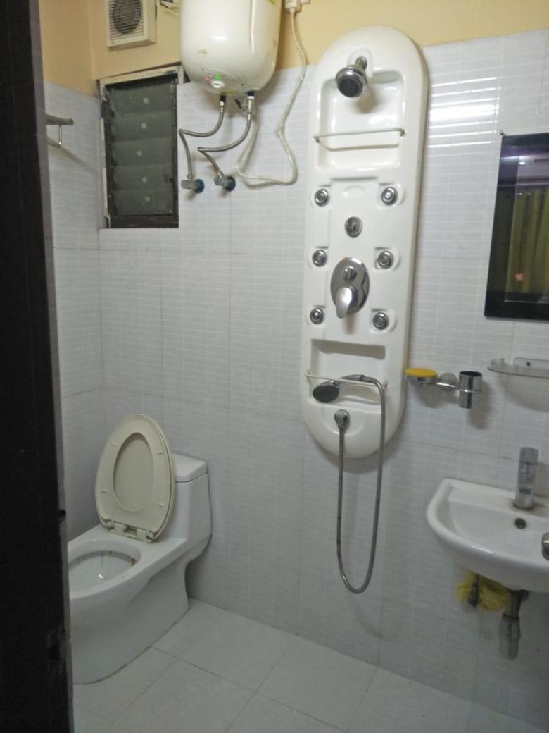 Lovely Couple Friendly Guest House Calcuta Exterior foto